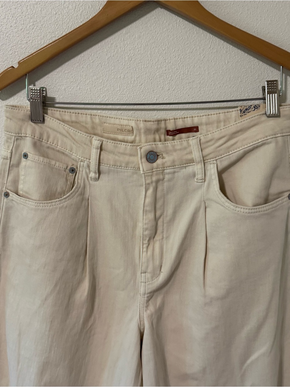 Anthropologie Pilcro The Breaker Relaxed Jeans Ivory Stretch Denim Barrel NWT-30 - Picture 4 of 14